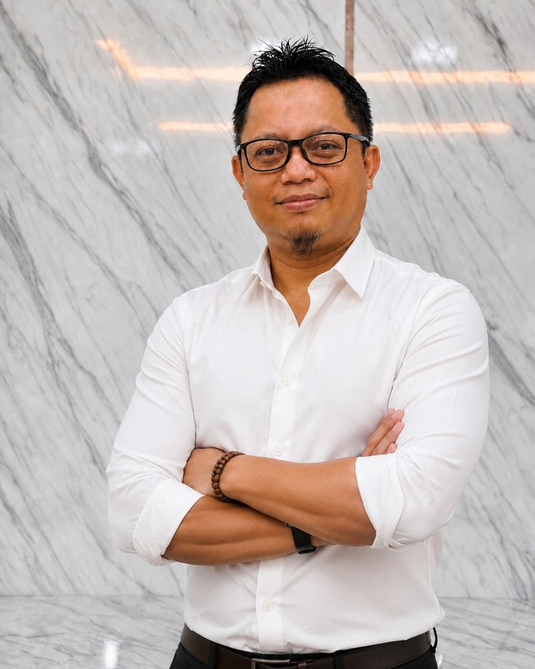 AKHMAD FAUZI, S.Kom